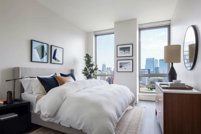 Photo - 122 N Green St