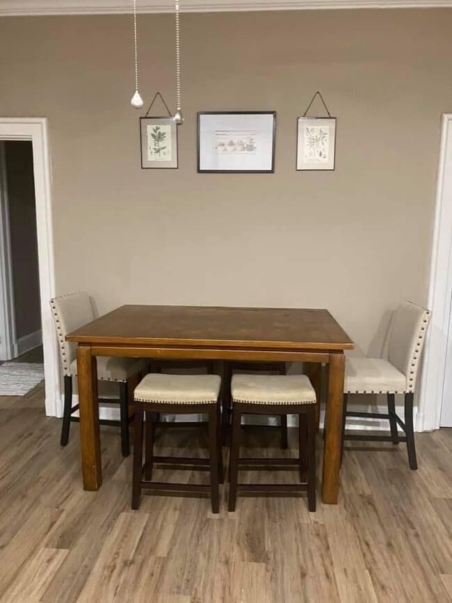 Photo - Spacious 5-Bed Home Near UC with In-Unit Laundry