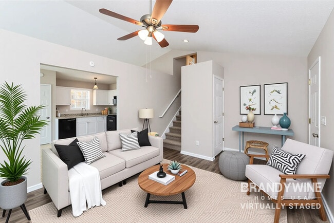 Photo - 216 Remington Ct