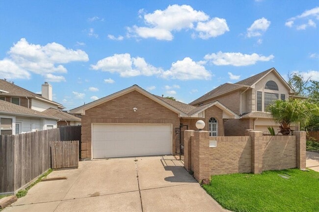Photo - 1339 Parkway Ct House