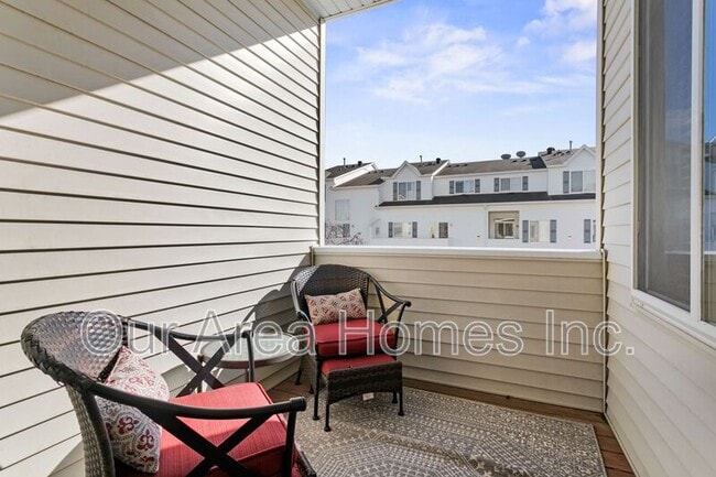 Photo - 6836 Meadow Grass Ln S