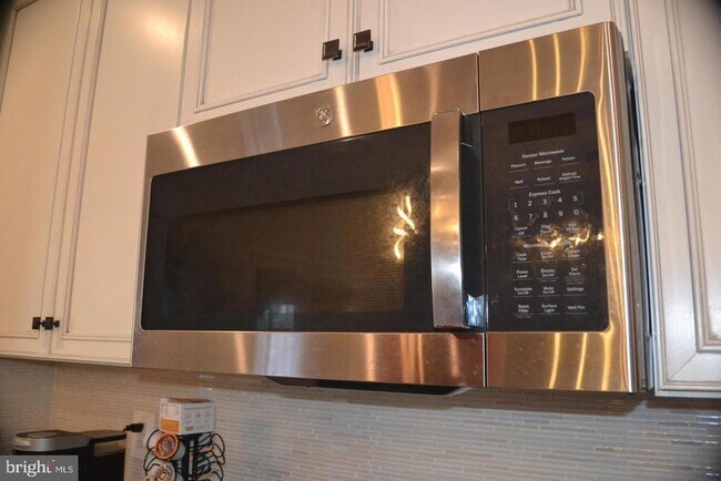 Photo - 1015 Rampart Dr