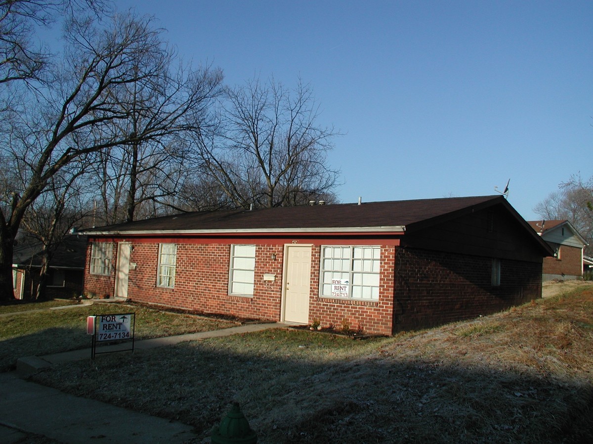 Photo - Duplex Apartments