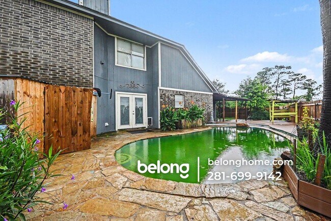 Photo - 431 N Hampton Ct