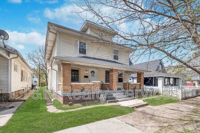 Photo - 328 Jefferson Ave