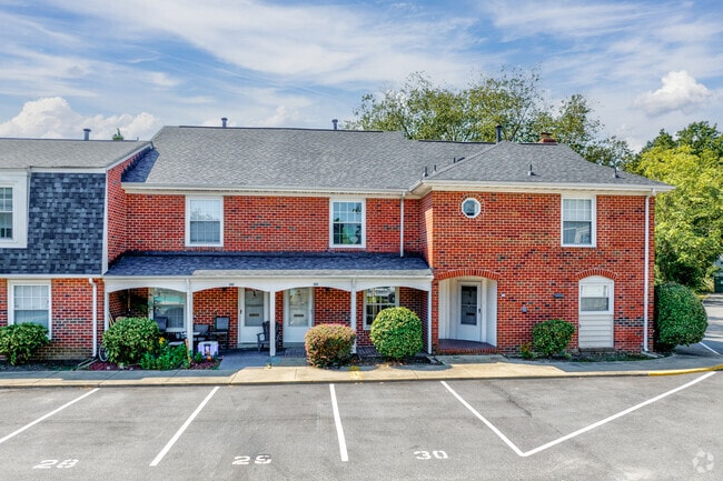 Photo - Harbor Oak Townhomes