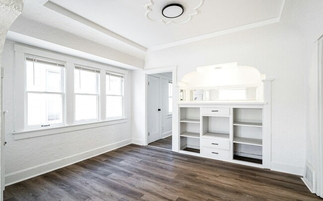Building Photo - 3151 N 11th St Rental