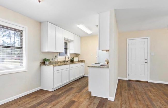 Photo - 7811 Pecan Ln
