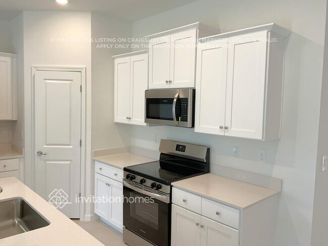 Photo - 20400 Laverne Ave