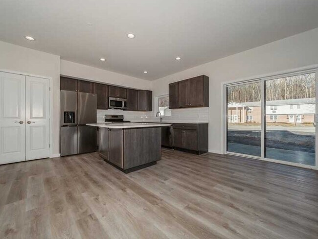 Photo - 1 south hills way Unit 7