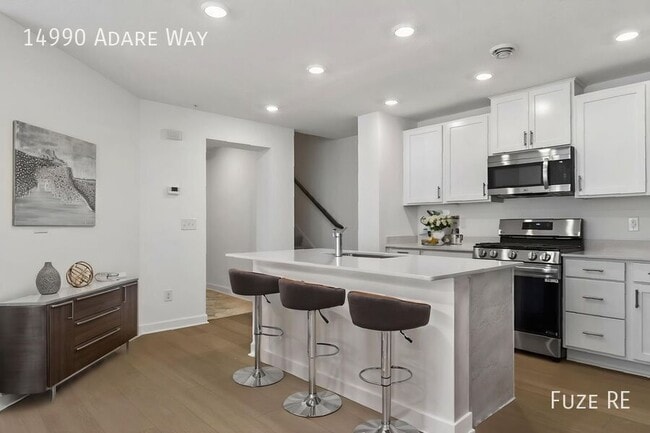 Photo - 14990 Adare Wy