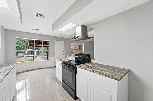 Photo - 11623 Carvel Ln