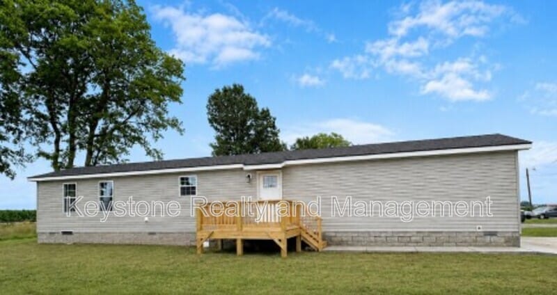 Photo - 161 Mace Ln