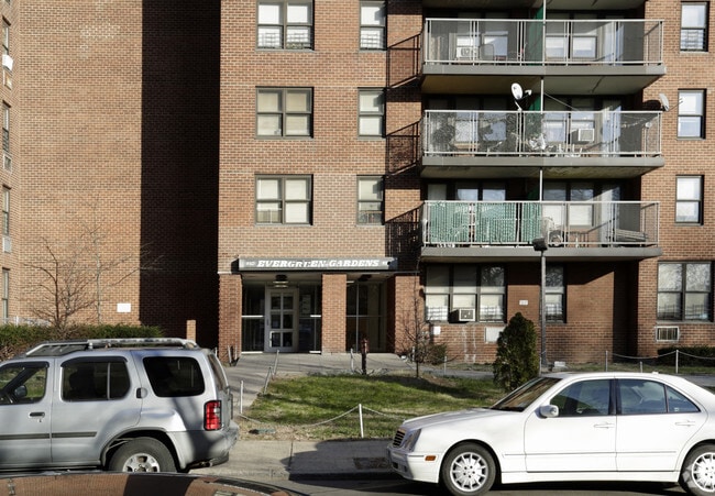 Evergreen Gardens - Evergreen Gardens