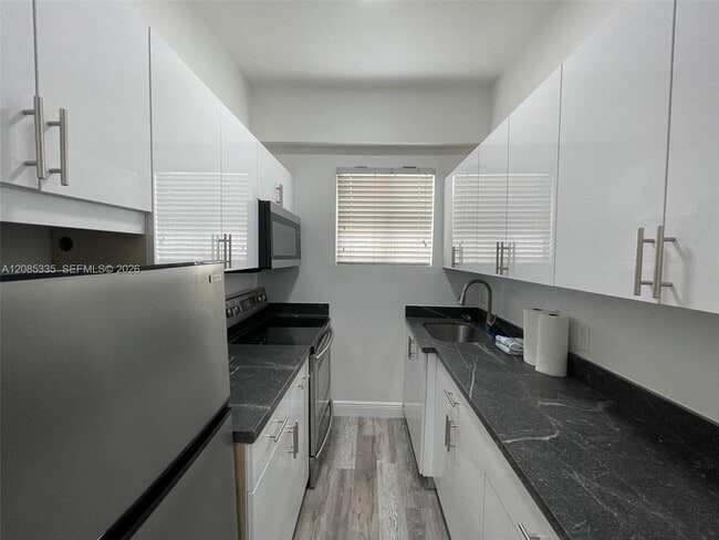 29 Oviedo Ave Unit 3