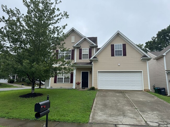Available to Show - Available to Show Casa