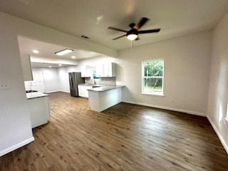 Photo - 300 N Oak Dr