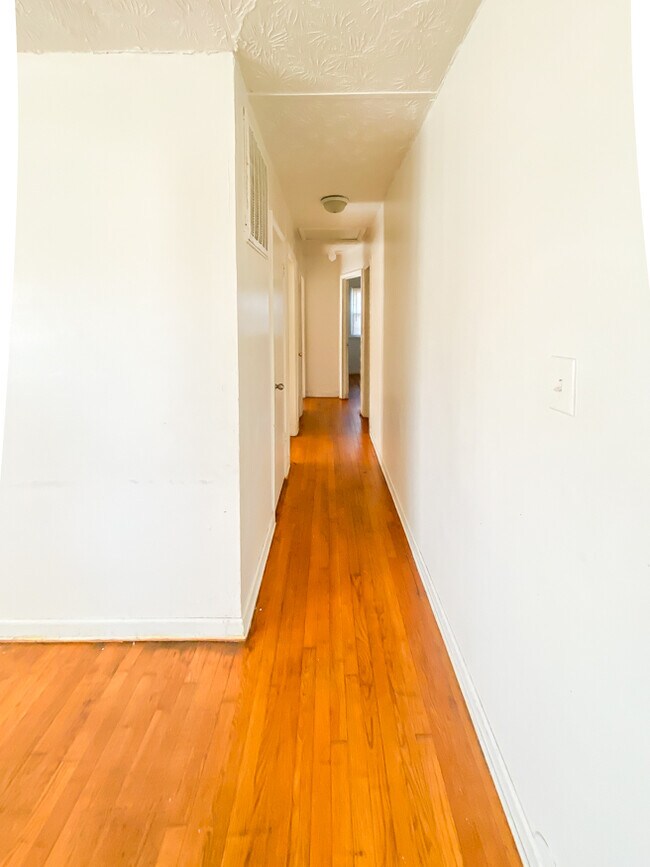 Photo - 559 S 22nd Ave