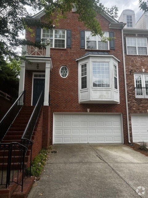 Building Photo - 212 Macleans Cross Ln SE Rental