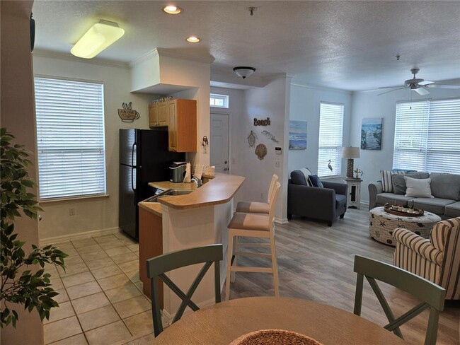 Photo - 5581 Rosehill Rd