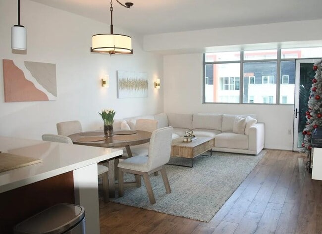 Photo - 206 Park Blvd Unit 206