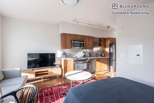 Photo - 10333 Main St Unit FL4-ID837