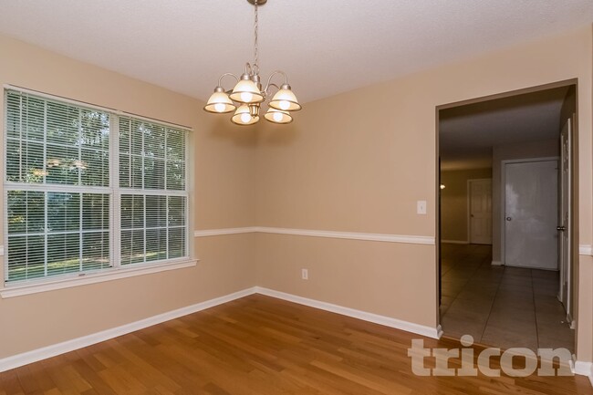 Photo - 217 Metoyer Dr