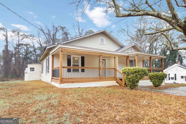 Photo - 2141 Fairburn Rd SW