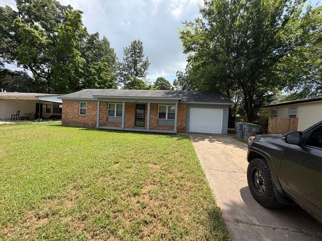 Photo - 1507 Mary Jane Ave