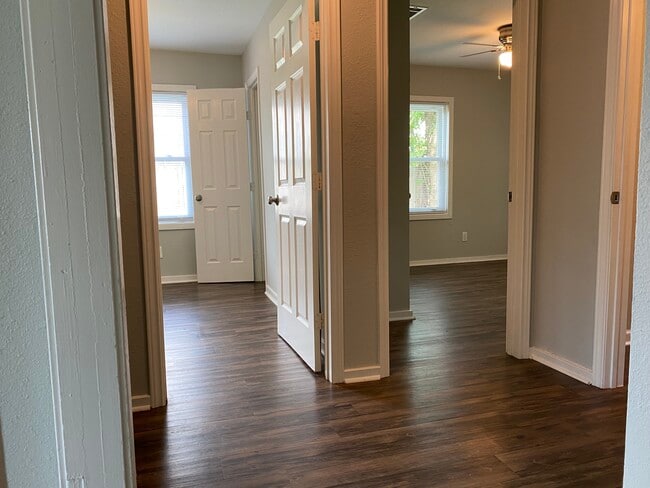 Photo - 4230 Friar Point Rd