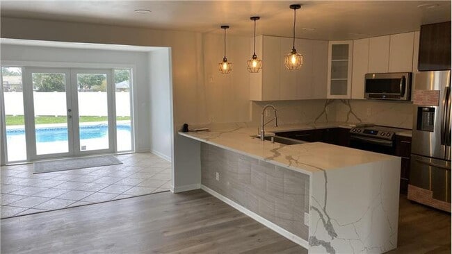 Photo - 4000 NW 3rd Ave