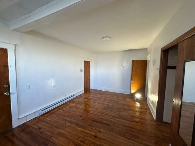 Photo - 1288 W 83rd St Unidad 2