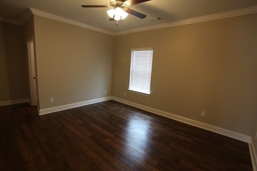 Photo - 4 Bed/4 Bath Available!