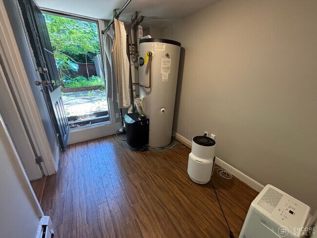 Photo - 120 Charles St Unit 2