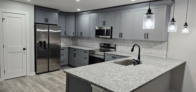 Photo - 594 N Wilderness Trl