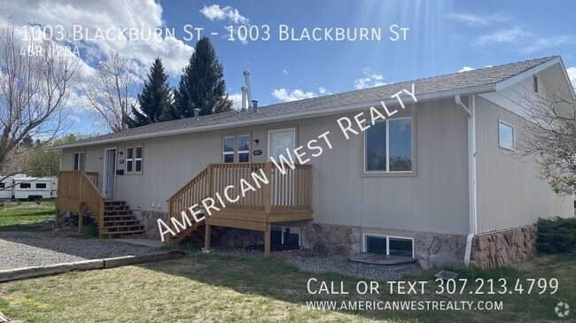 Building Photo - Newly renovated duplex! Rental