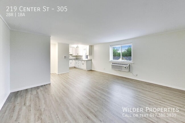Photo - 219 Center St