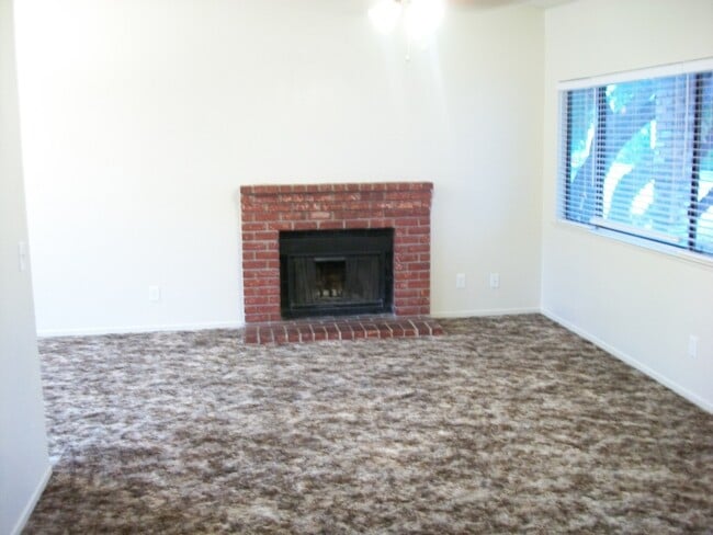 Photo - 3 Bedroom / 2 Bath House