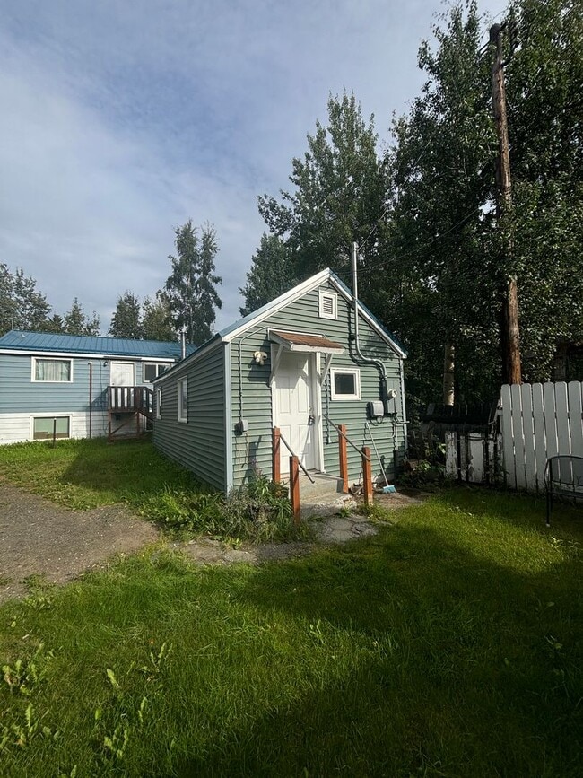 Building Photo - Blueberry St. Unit #C Rental