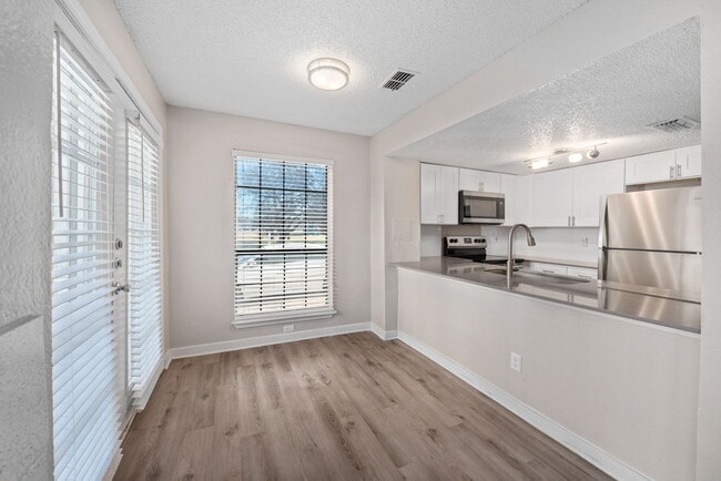 Rayside Residences
