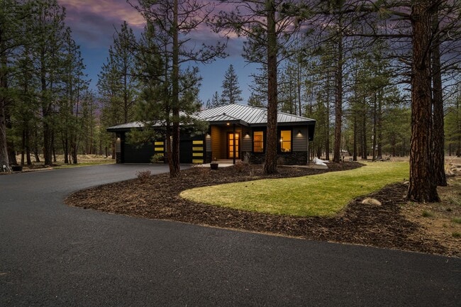 Live in Beautiful Indian Ford - Live in Beautiful Indian Ford House