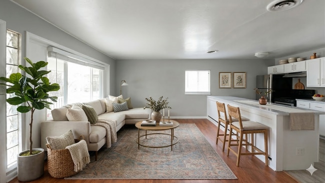 Photo - 8113 W 10th Ave Unidad 8113