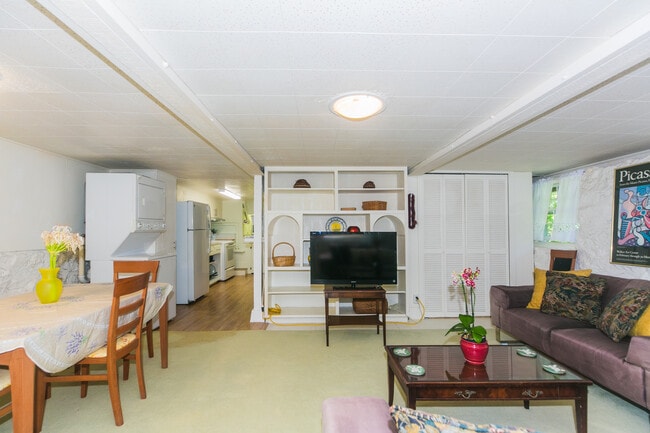 Photo - 2135 Haena Dr Unit Cozy Furnished