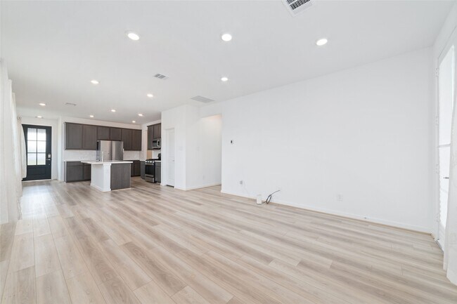 Photo - 7227 Cedar Hbr Ct
