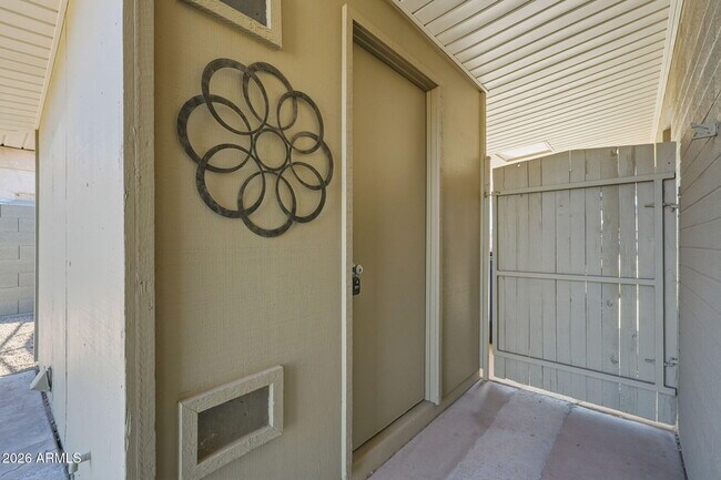 Photo - 2428 E La Jolla Dr