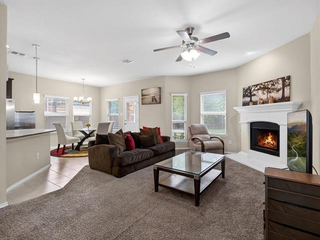 Photo - 620 Crowell Dr
