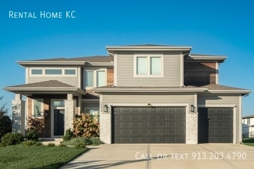 Building Photo - 17648 Crystal St
