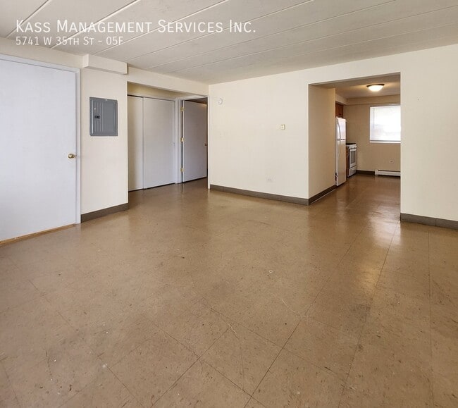 Photo - 5741 W 35th St Unit 05F