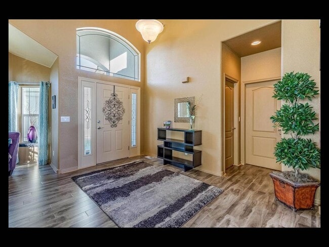 Photo - Fully furnished home for rent Castle Rock ...