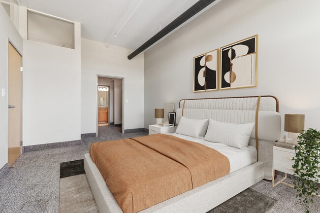 Photo - The Shoreline